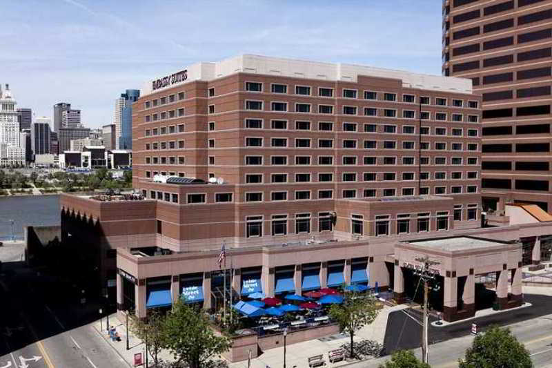 Embassy Suites Cincinnati - Rivercenter Covington Exterior photo